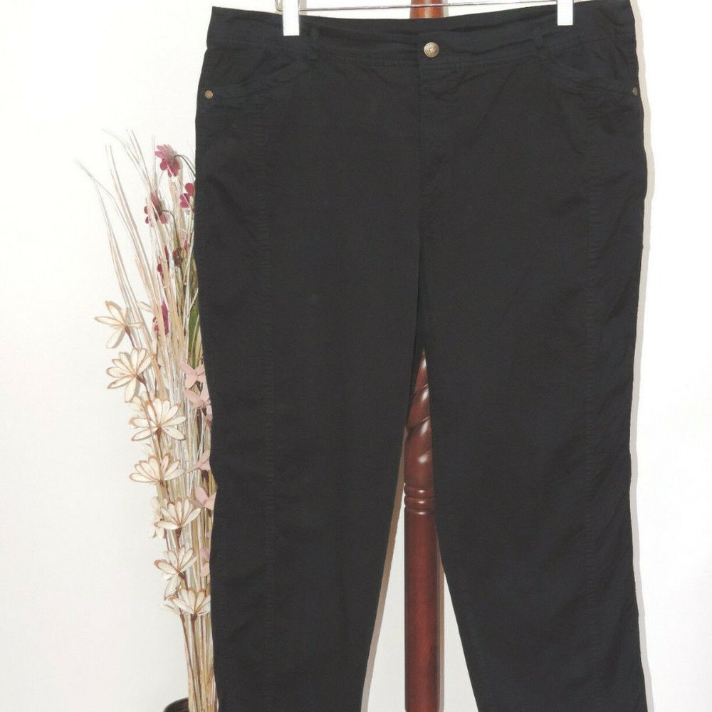 Avenue black khaki pants